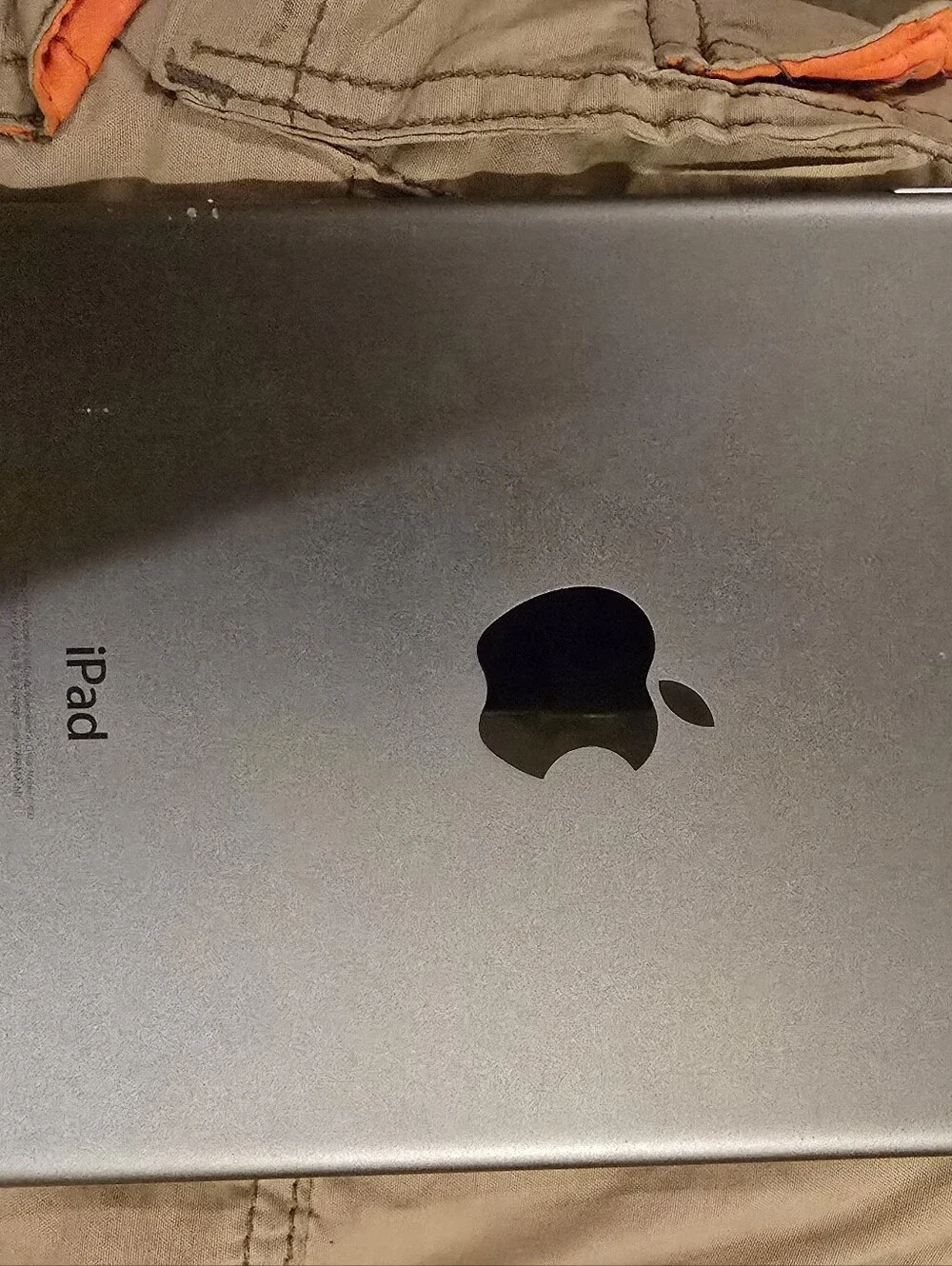 APPLE IPAD MINI UNLOCKED 32GB Silver